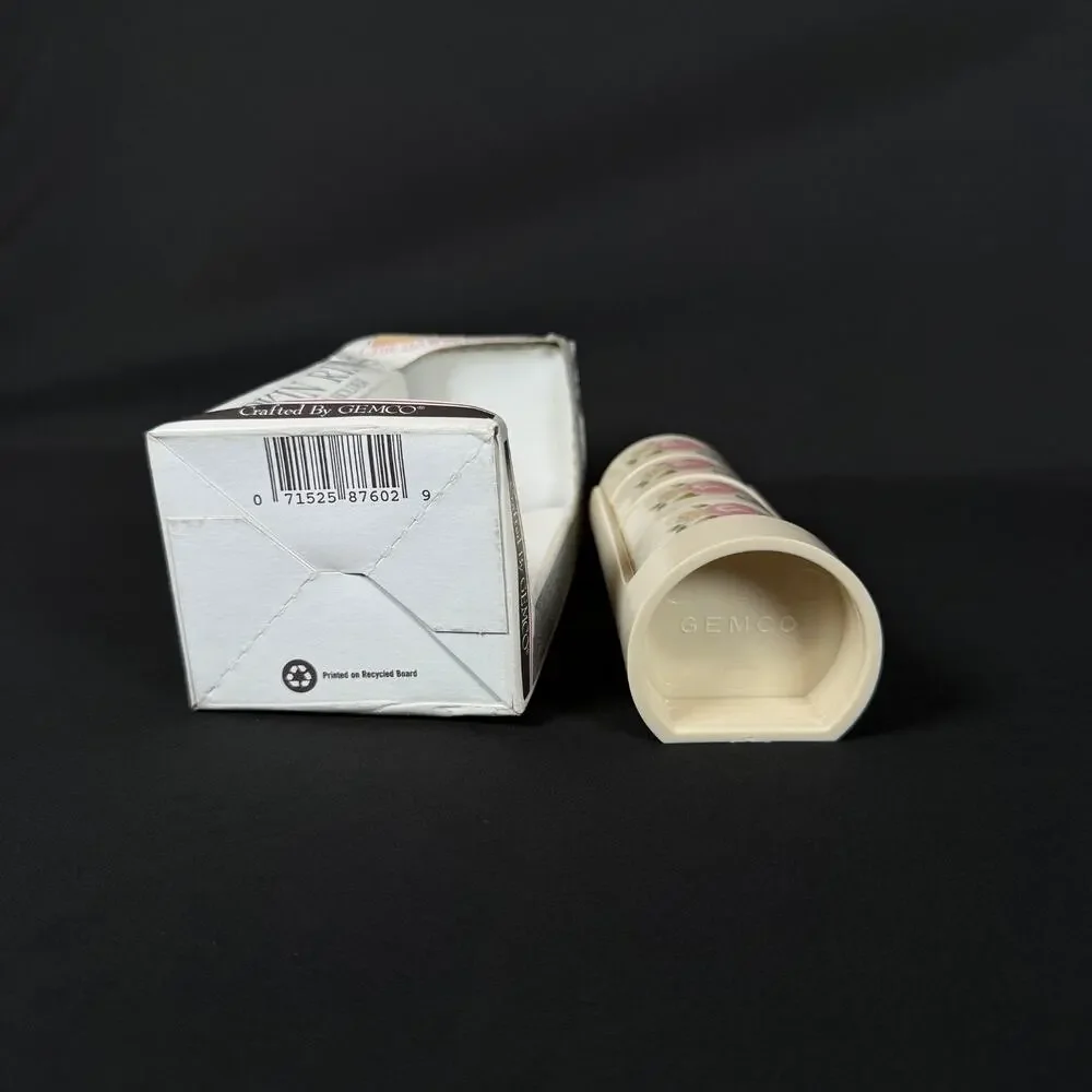 Pfaltzgraff by gemco flowers Plastic Napkin Ring Set of 4 in holder w box